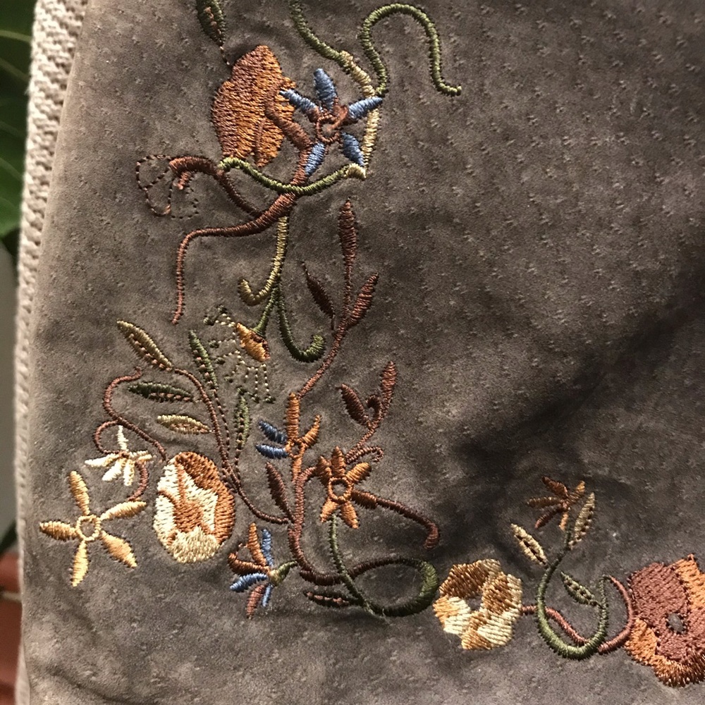 St. John’s Bay Leather Shoulder Bag - Picture 2 of 8
